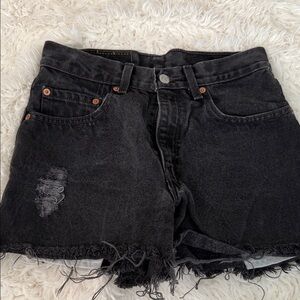 Levis 550 Charcoal Distressed Jean Shorts